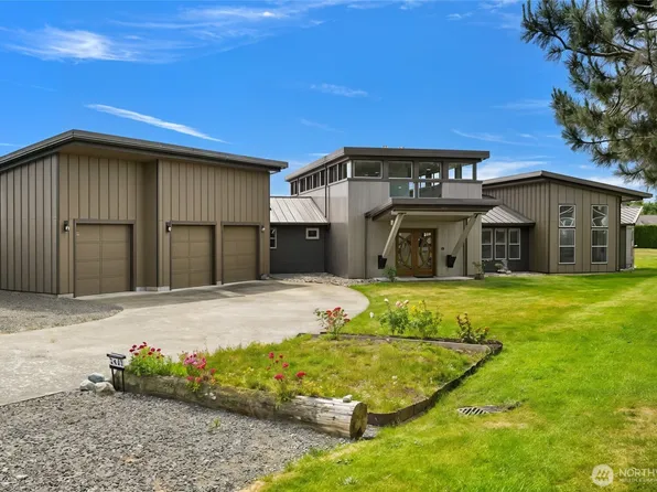 5493 Salish Road, Blaine, WA 98230
