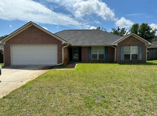 1222 Langston Ln, Hinesville, GA 31313