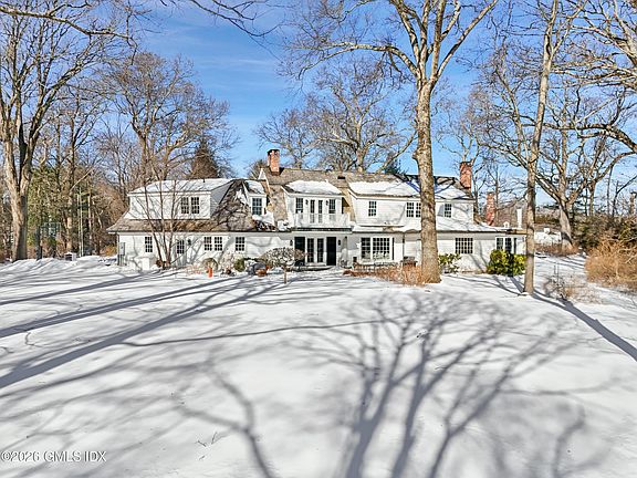 5th image of 14 Pinecroft Rd