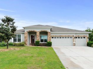 833 Daisy Hill Ct, Apopka, FL 32712