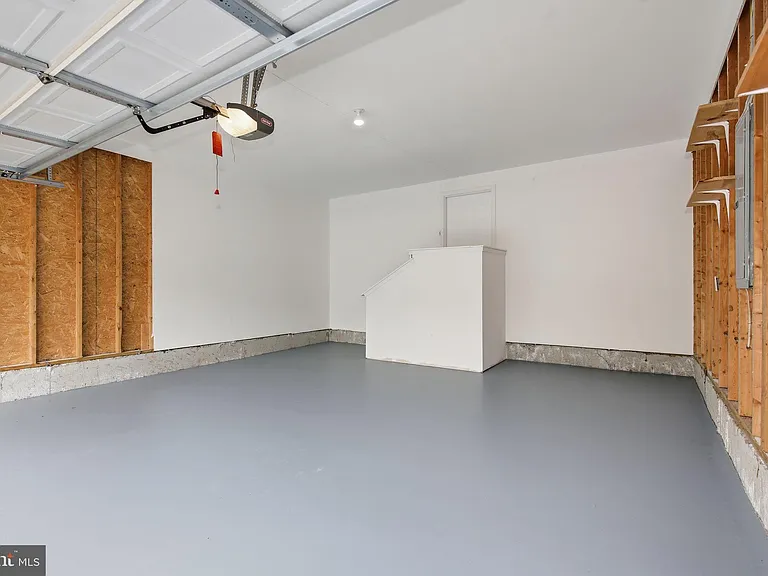 20 Houser Dr — Photo 34