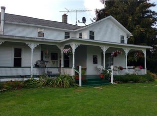 11555 Maple Ave, Naples, NY 14512