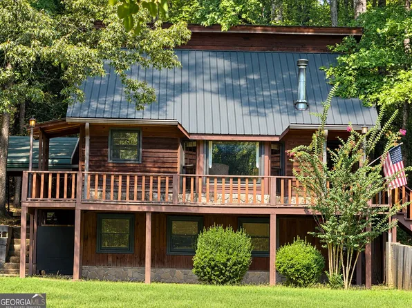 744 Skylake Rd, Sautee Nacoochee, GA 30571