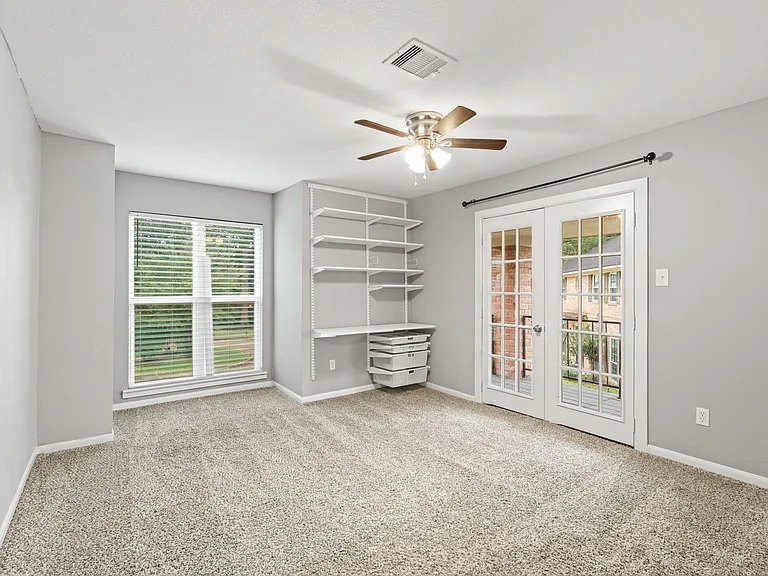 410 Bauxhall Ct — Photo 20