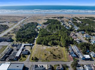301 Ocean Beach Boulevard N, Long Beach, WA