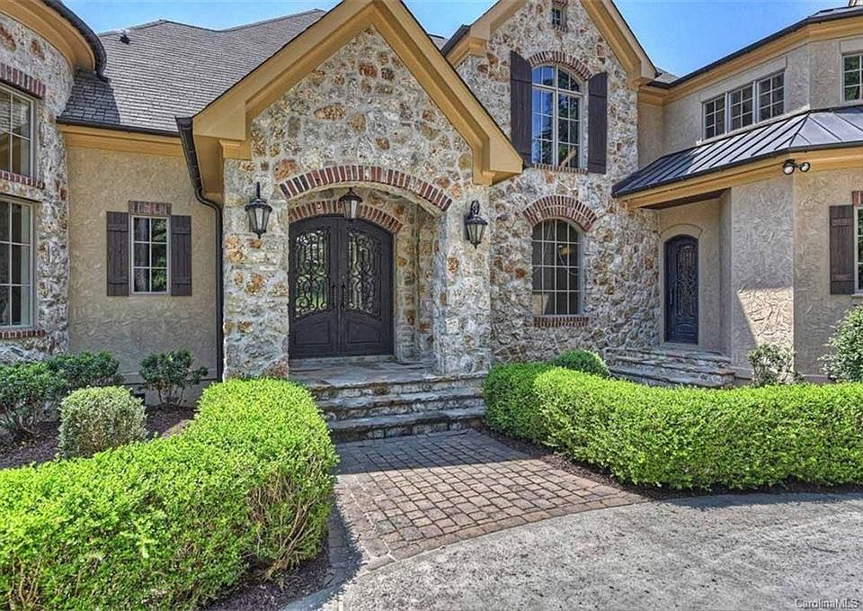 160 Stonewall Beach Ln Mooresville, NC, 28117 Apartments for Rent