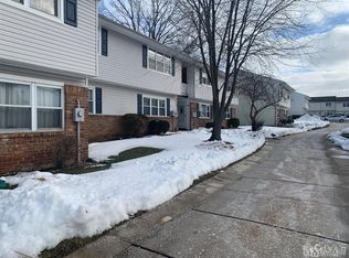 15 Alabama Ct APT D, Matawan, NJ