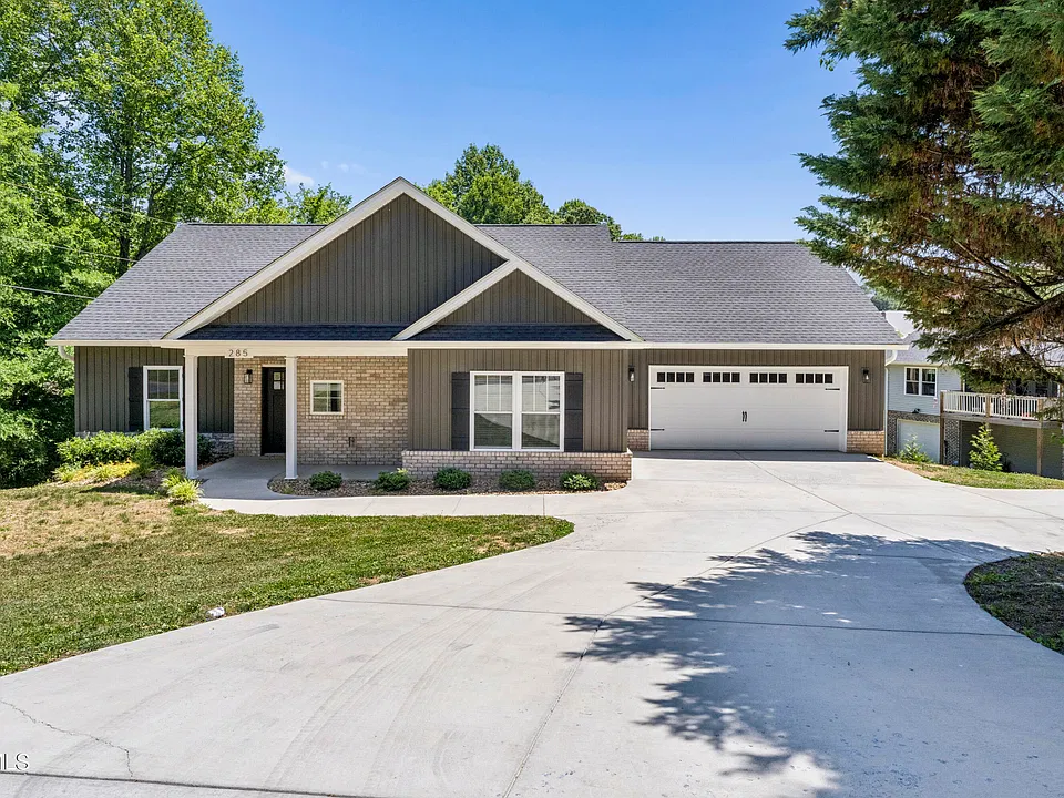 285 Warrior Dr
