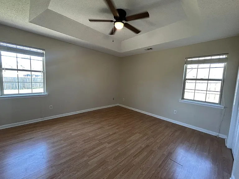 1559 Hedrick Ct — Photo 9