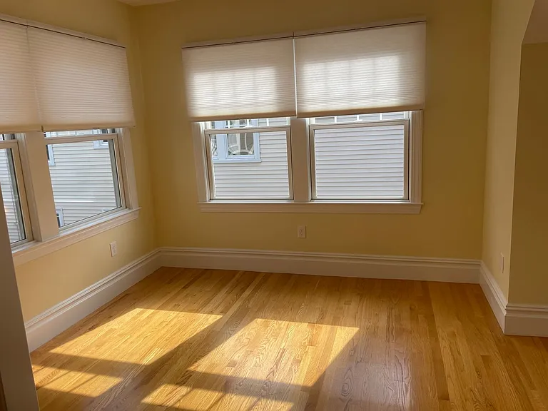 27-29 Elmway St — Photo 9