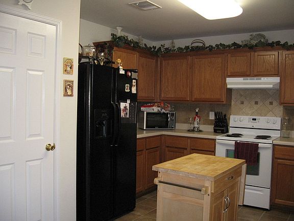 2nd Picture of Kitchen
