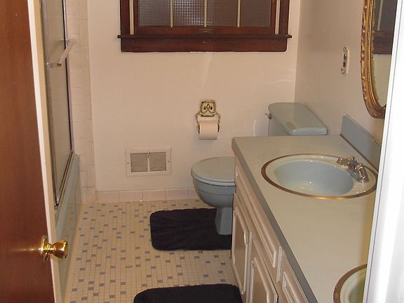 4th image of 4621 Fairmont Dr
