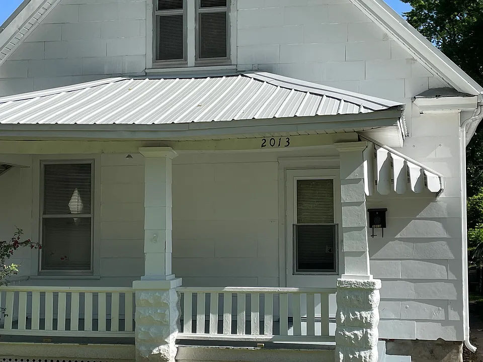 2013 E Capitol Ave