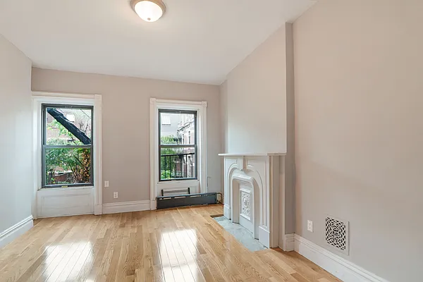 Rented by Century 21 Milestone Realty | media 15