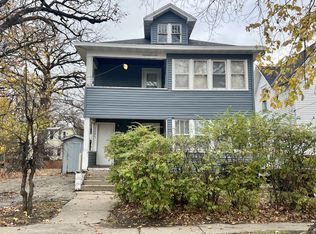 1129 1/2 Woodward Ave, Beloit, WI 53511