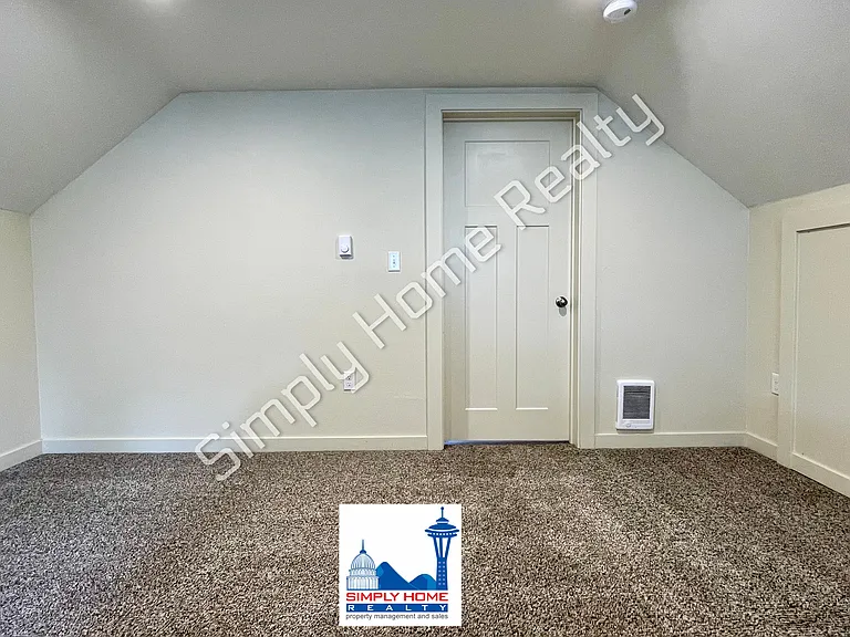 6841 S Wapato St #A — Photo 13
