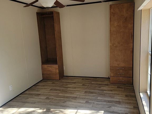 5th image of 1400 Eagles Way