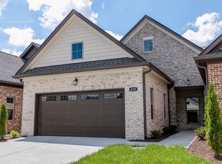 428 W Foxrun, Springfield, TN 37172