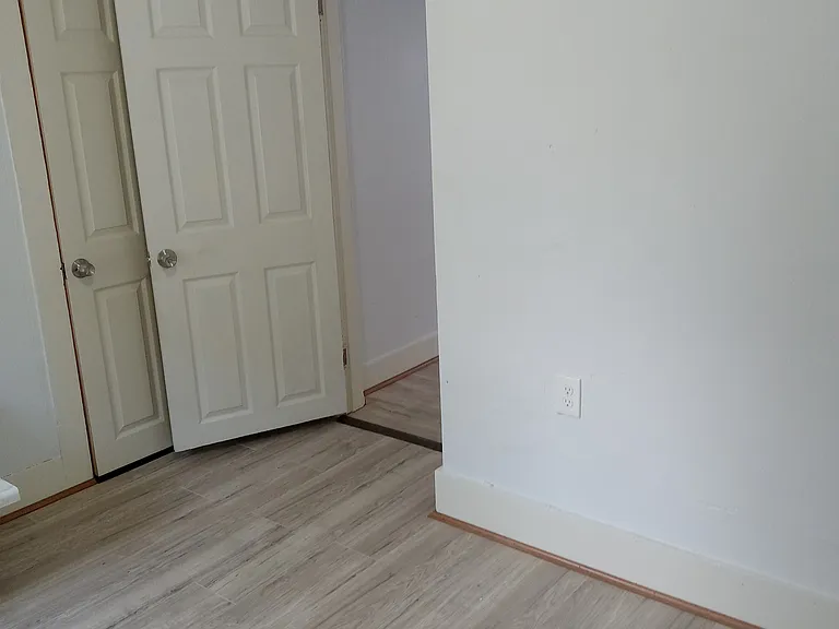 28 Spring St #2 — Photo 3