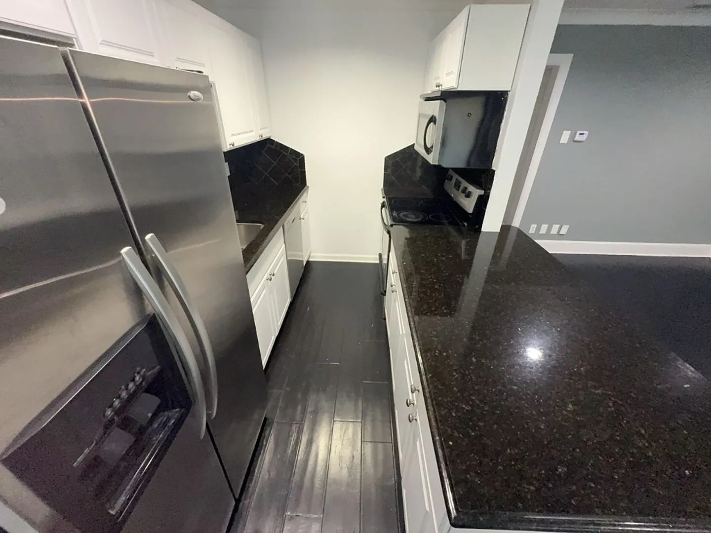 1BR/1BA | Newly Renovated Home | Gated Community| In Dallas! — Photo 3