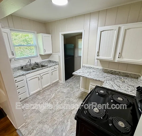 1705 Frey Rd — Photo 6