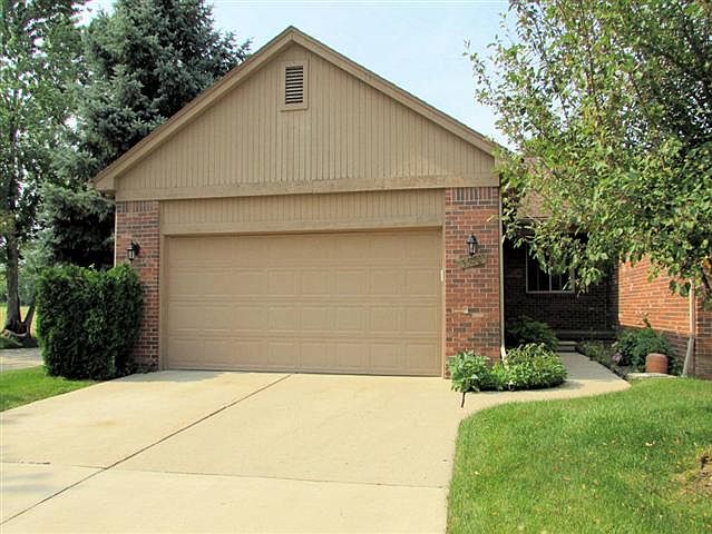 1st image of 3520 Rose Cir