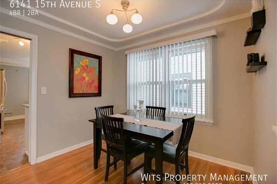 Beautiful 4 Bedroom, 2 Bathroom Home — Photo 4
