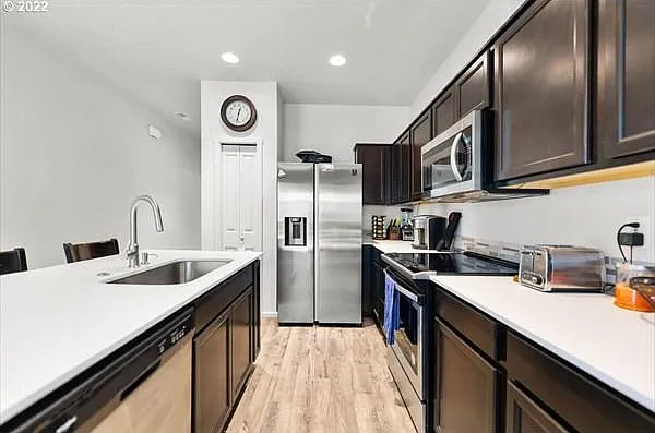 2212 S Chukar Dr — Photo 3