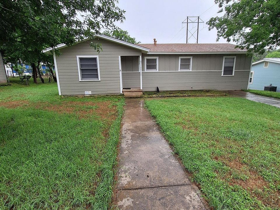 1st image of 12 Cameron Dr