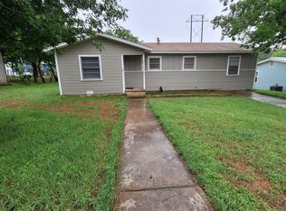 12 Cameron Dr, Lampasas, TX 76550