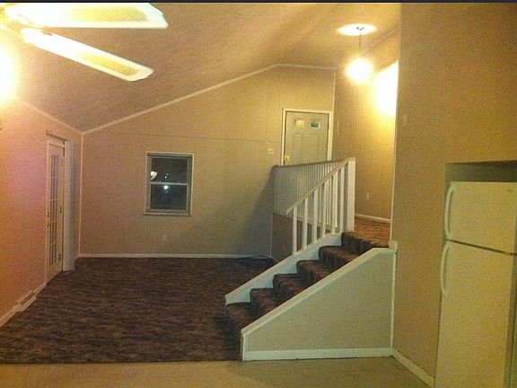 5th image of 353 Gilmore St #A