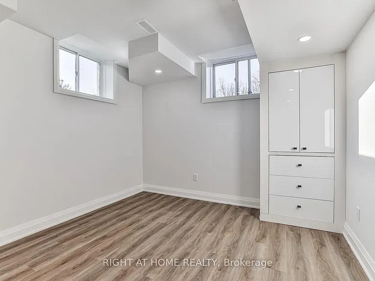 67 Ryerson Dr #BASEMENT — Photo 11