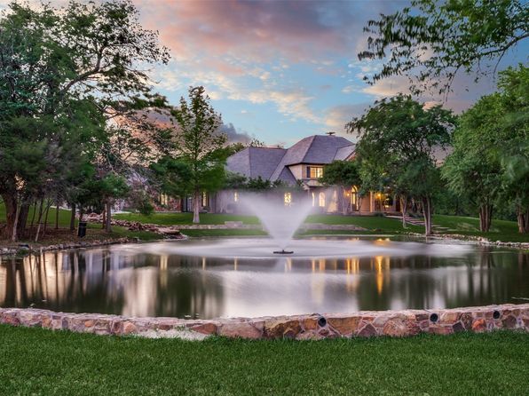 2626 Twelve Oaks Ln
