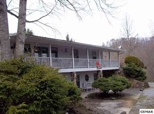 3966 Regal Ct, Sevierville, TN 37876