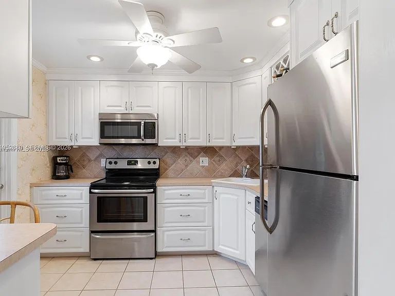 1501 S Ocean Blvd #211 — Photo 7