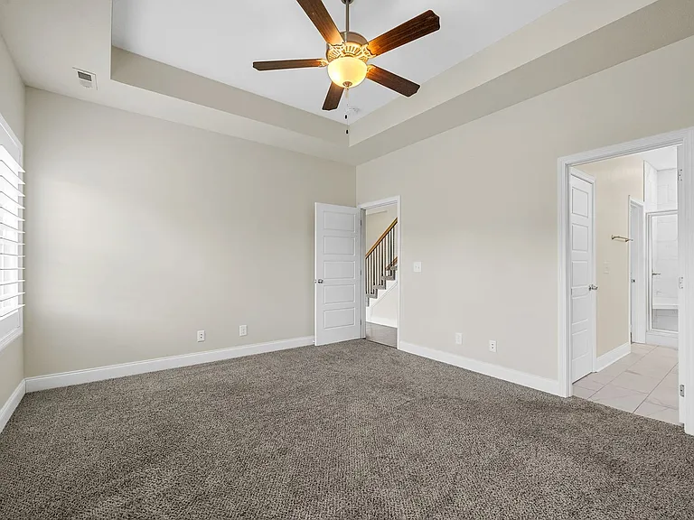 1140 Eagles Bluff Dr — Photo 16