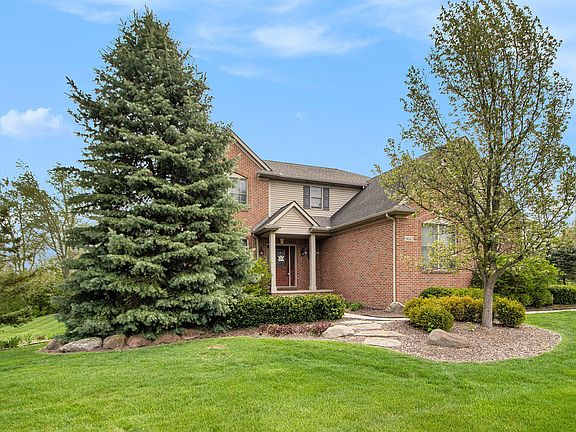 4th image of 9043 McKendry Dr