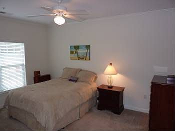 3rd image of 2801 Bloomfield Ln Unit 208