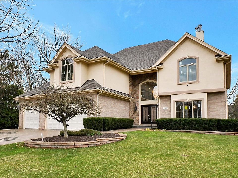 1st image of 140 Los Lagos Dr