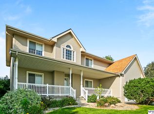 13904 S 41st St, Bellevue, NE 68123