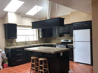 381 E Emerson St, Chula Vista, CA 91911