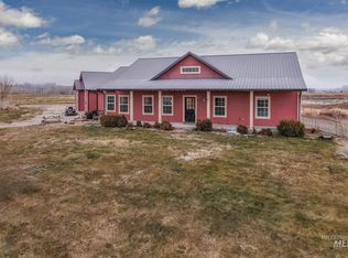 4164 S State Line Rd, Homedale, ID 83628