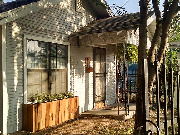 Exterior recently repainted