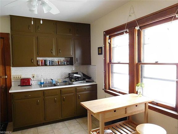 4th image of 4102 Wichita Ave #2