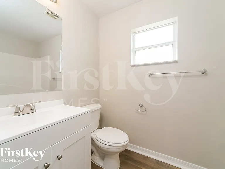 331 Columbo St — Photo 17