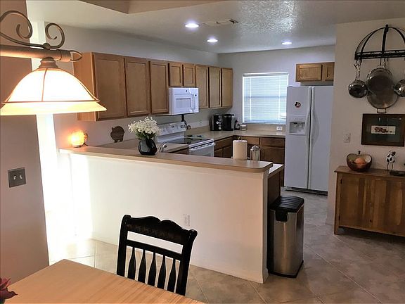 3rd image of 1205 Fetterbush Ct