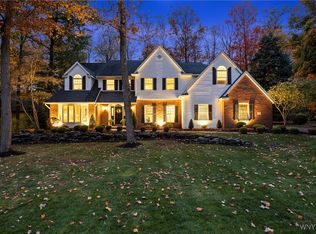 4990 Sandstone Ct, Clarence, NY 14031