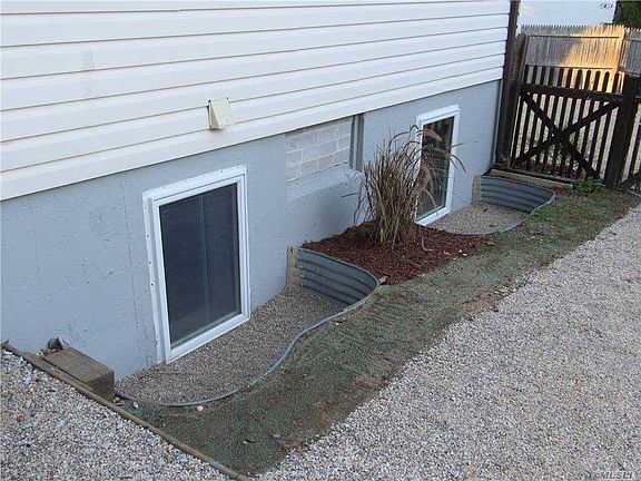 5th image of 98 Albany Ave