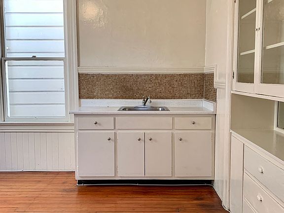 1403 Kearny_Kitchen 2_09182019