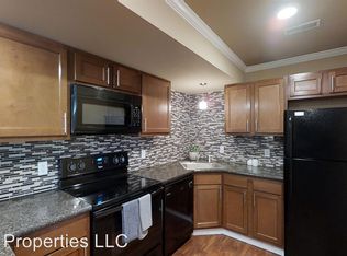 240 Miller Rd, Getzville, NY 14068